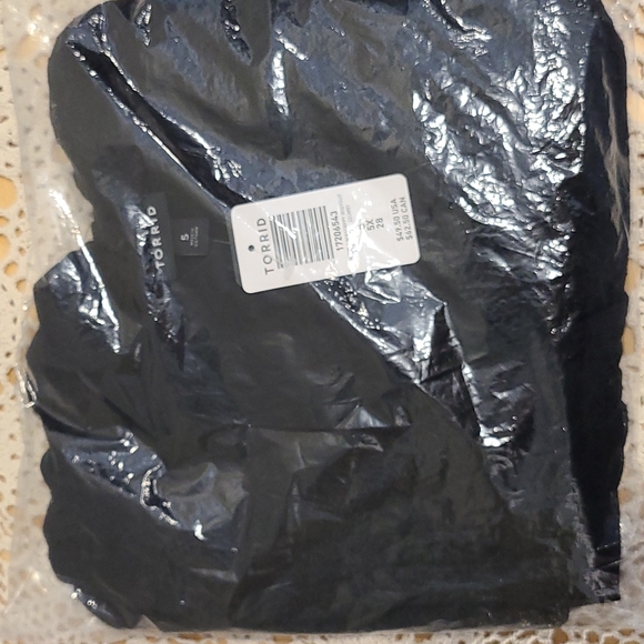 Torrid Surplice Strappy Bodysuit Lace Black - Picture 9 of 10